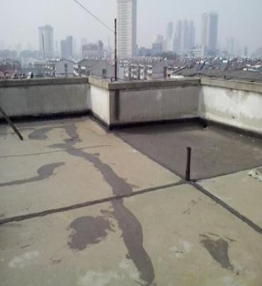 宁陵漏水维修 楼顶漏水是什么原因，楼顶漏水维修方法是什么?